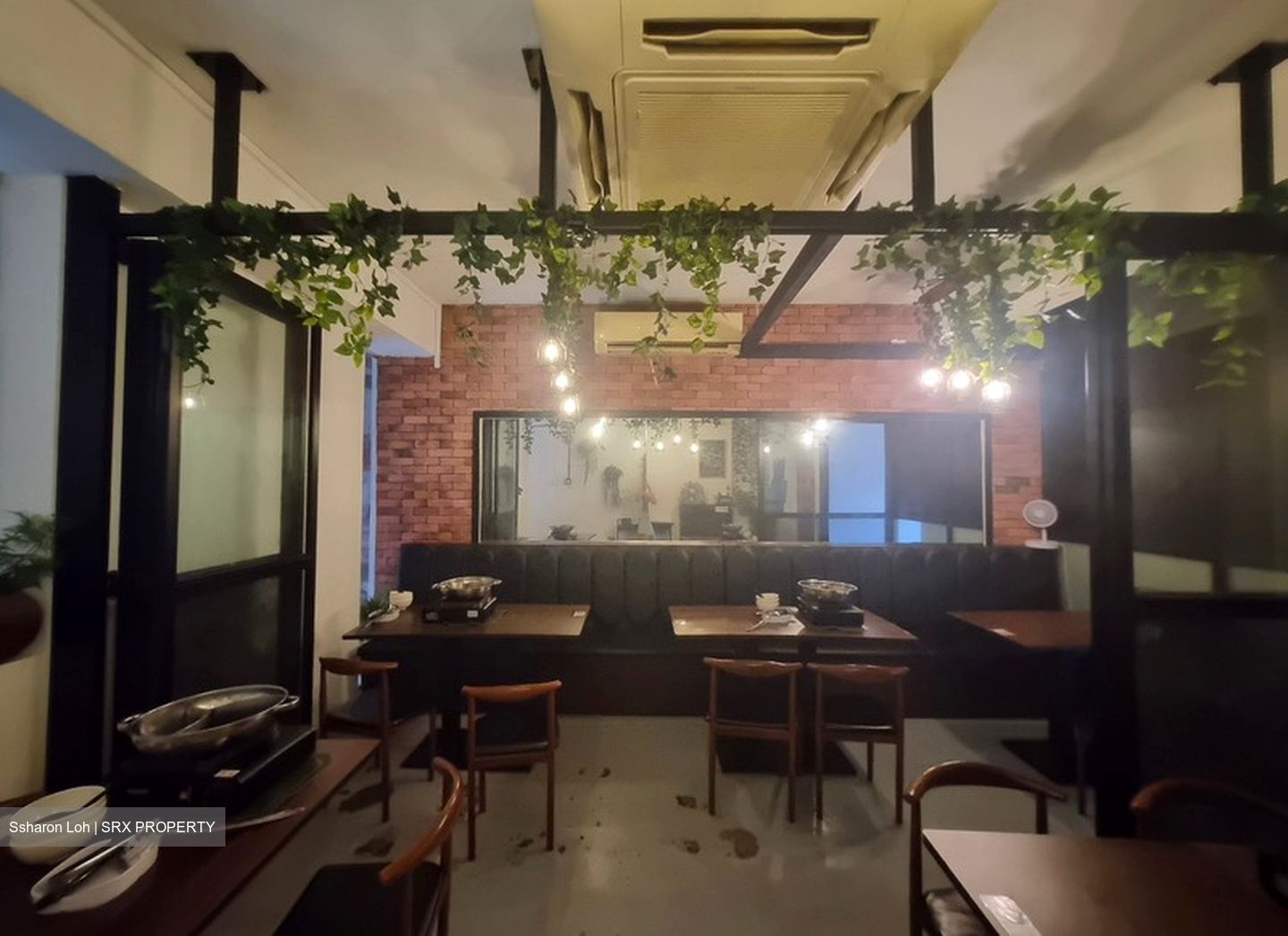 Yio Chu Kang Road (D19), Retail #604375401